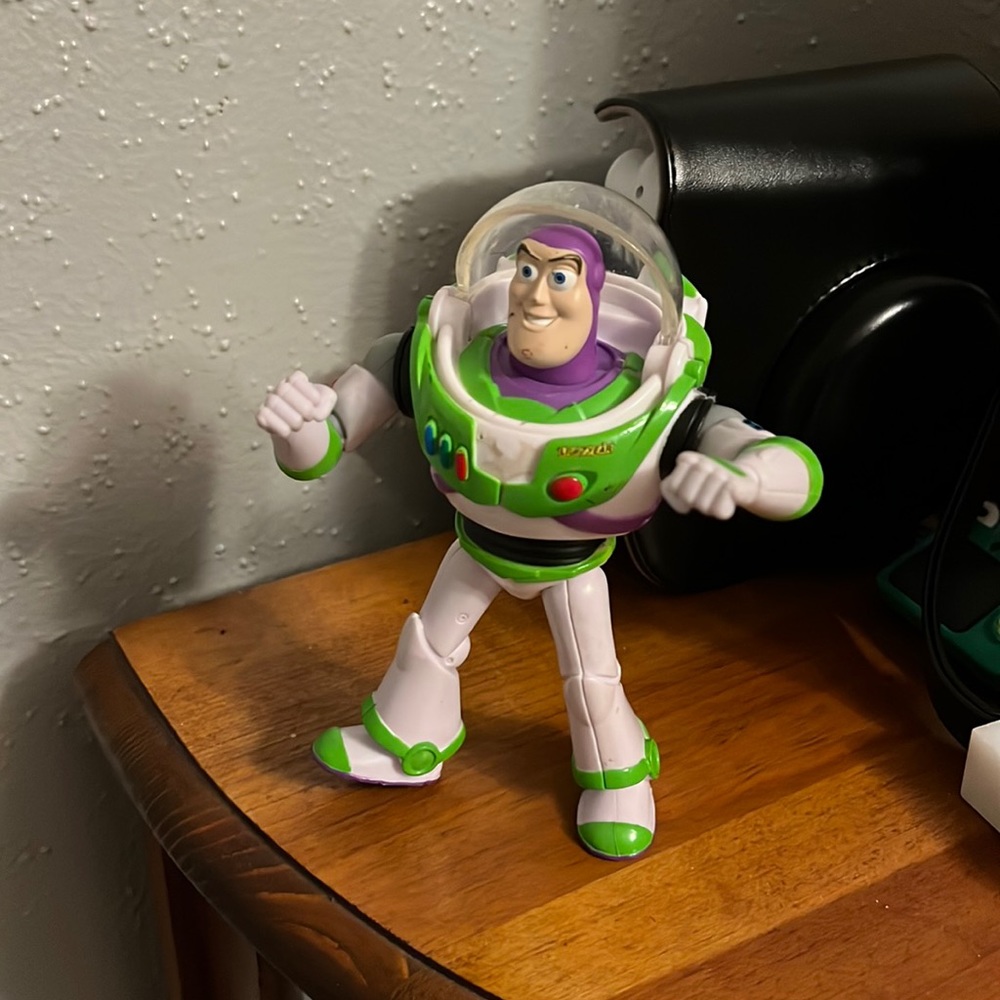 Buzz lightyear t0474